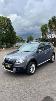 RENAULT SANDERO 1.6 STEPWAY 16V FLEX 4P AUTOMÁTICO